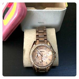 Rose gold Fossil watch